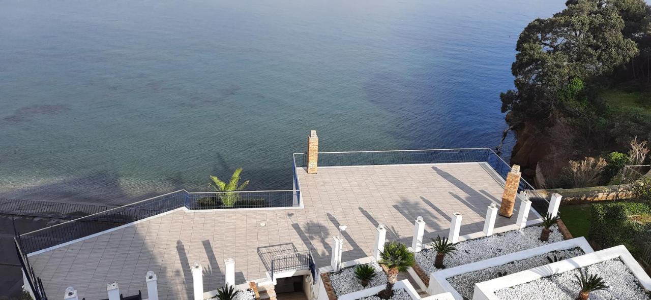 Castello Apartment บาโคลี ภายนอก รูปภาพ