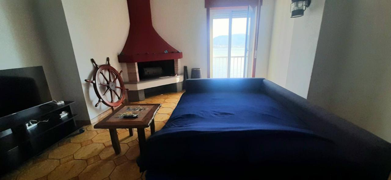 Castello Apartment บาโคลี ภายนอก รูปภาพ