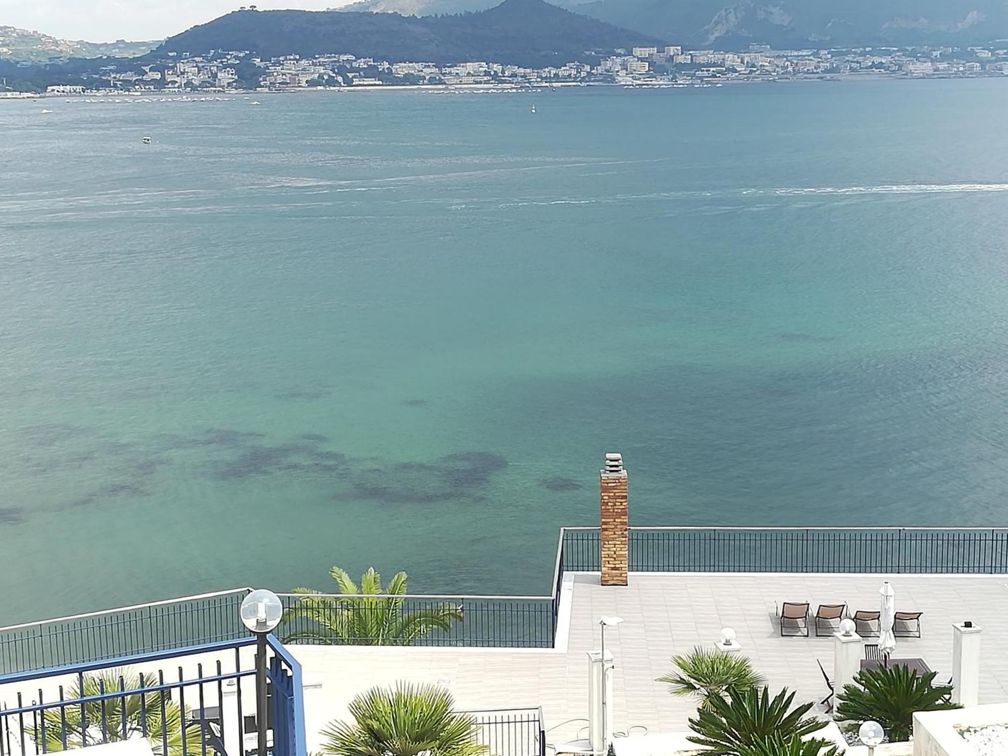 Castello Apartment บาโคลี ภายนอก รูปภาพ